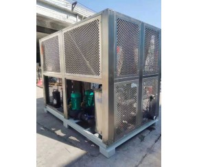 黃金煙葉公司使用的不銹鋼集中供水冷水機(jī)組兩臺(tái)