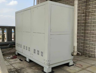 啤酒廠(chǎng)冷水機(jī)安裝實(shí)例